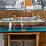 ...le navi da soccorso della Regia Marina, come la �Laurana� 